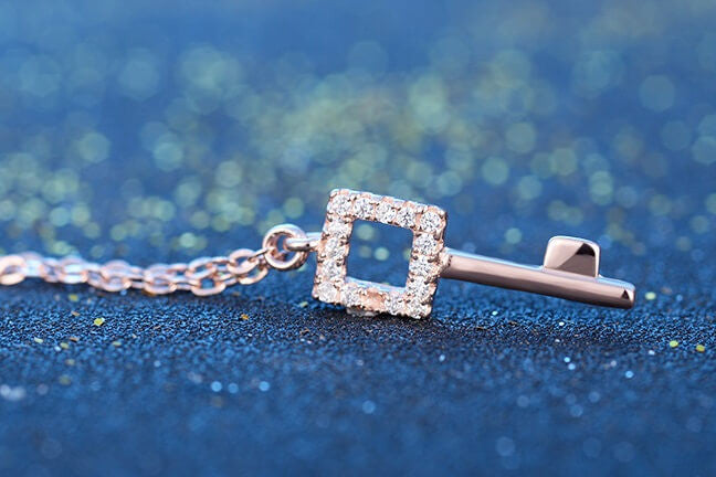 Quadrate Key Necklace - Rose Gold