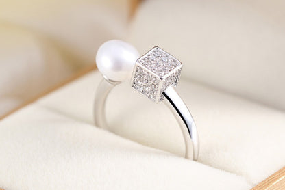 Pearl Cube Ring