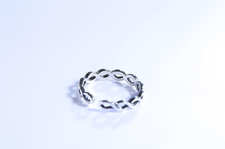 Silver Wreathe Ring